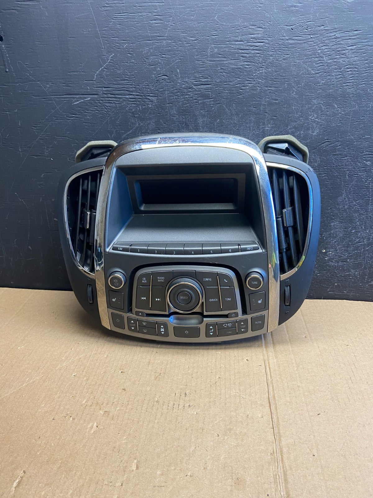 2010-2012 Buick Lacrosse Radio Climate Temperature Control Panel AE4435 DG0