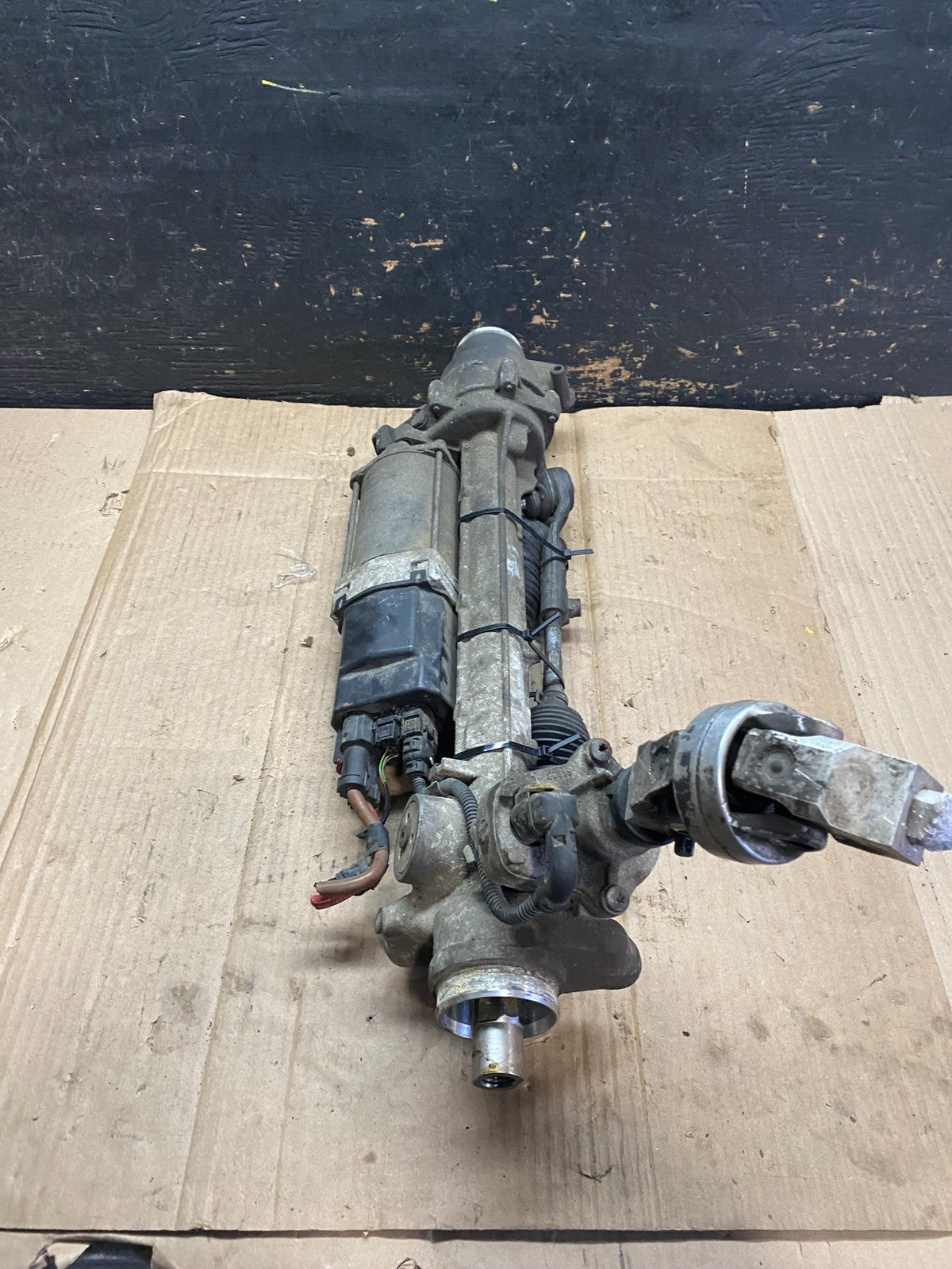 2013-2015 BMW 328XI Power Steering Rack Pinion 6864975 V3407 PS3