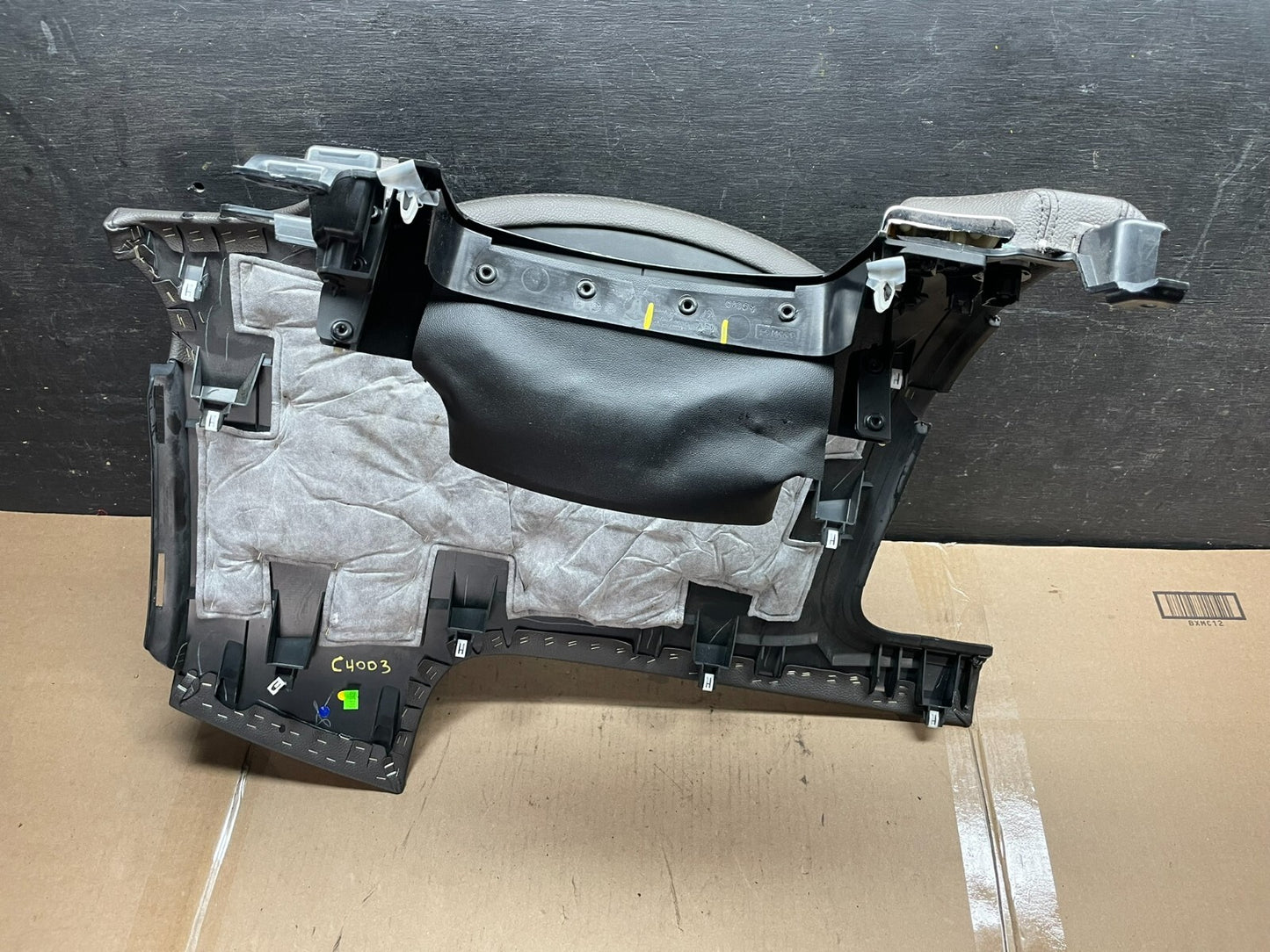 2011 to 2014 Lincoln Mkx Left Driver Side Dash Cover Cluster Bezel C40034