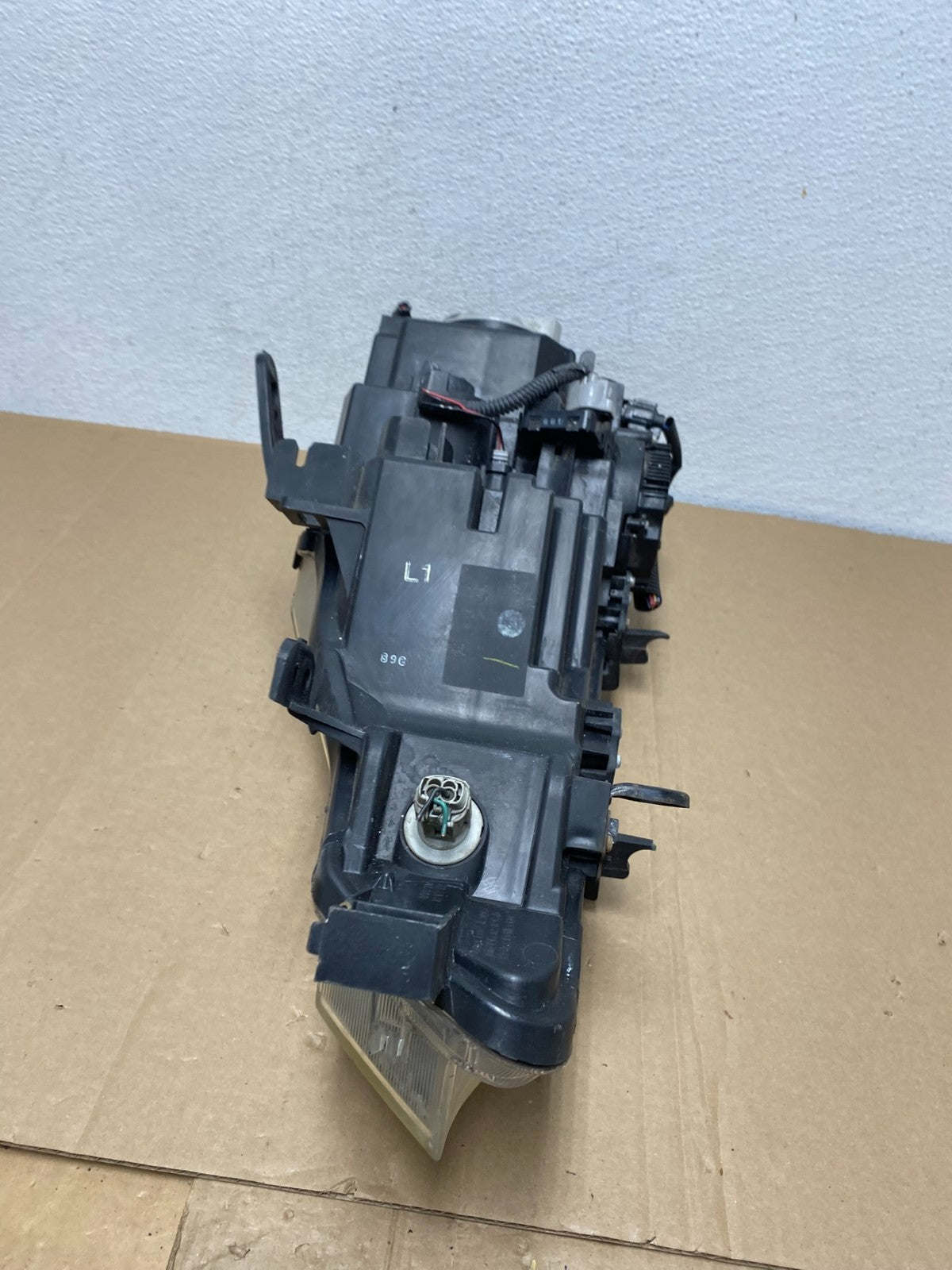 2011 to 2014 Nissan Murano Headlight Right Passenger Rh Xenon Hid AC5568 DW8