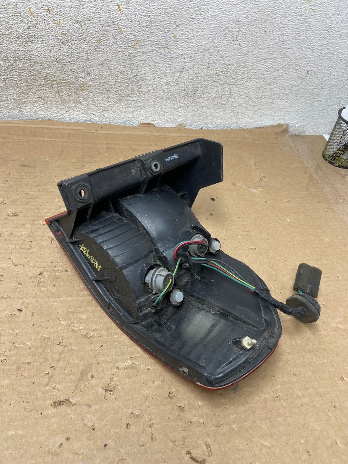 1999 2000 2001 Honda Odyssey Left Driver LH Side Tail Light AH8937 LK6