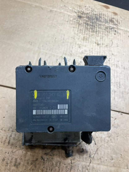 2006 - 2007 Mercedes C280 ABS Anti Lock Brake Pump Module a2035454732 R4361 DG4