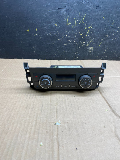 2006 to 2011 Cadillac DTS AC Heater Climate Control Panel AA4539 DG0