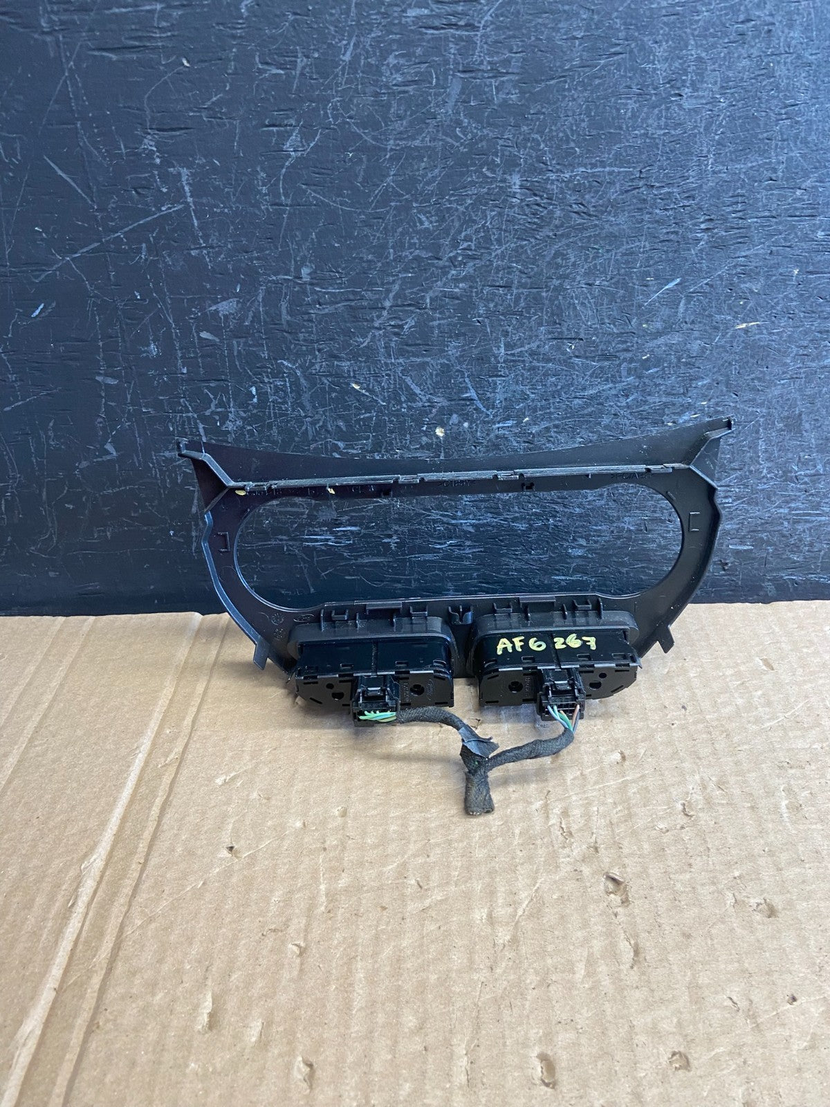 2013 to 2016 Ford Escape Climate Control Trim Panel W/ Switches AF6267 DG4