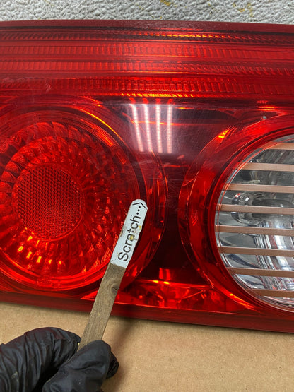 2006 - 2010 Toyota Sienna Left Driver Lh Side Inner Tail Light AH8191 LK3