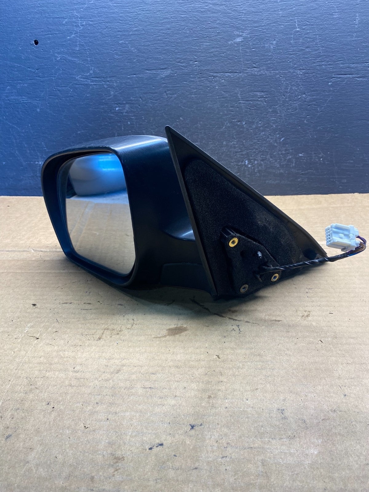 2009 to 2010 Subaru Forester Left Driver Side View Power Door Mirror ad3362 DG11