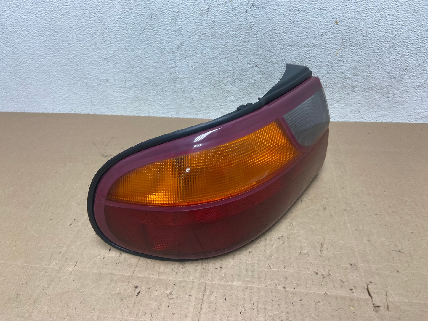 1997 to 2003 Chevrolet Malibu Left Driver LH Side Tail Light AE6122 LK2