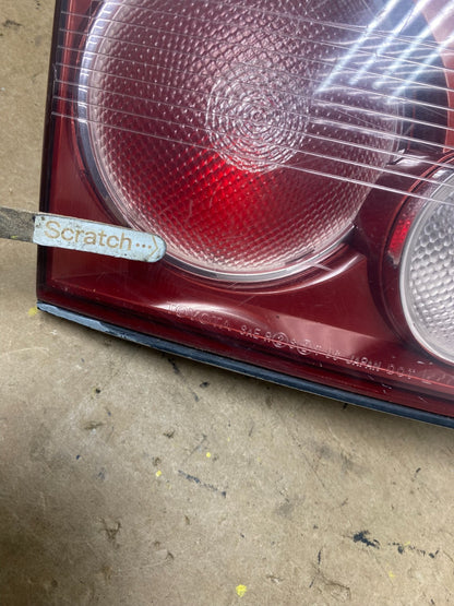 1999-2001 Lexus Rx300 Left Driver Lh Tail Light Inner Trunk Lid Oem X6965 GD4