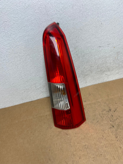 2001-2004 Volvo XC70 V70 Right Passenger RH Side Tail Light Upper AD4699 LK2