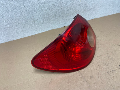 2005 to 2008 Toyota Corolla Left Driver Lh Side Tail Light AF4696 LK2