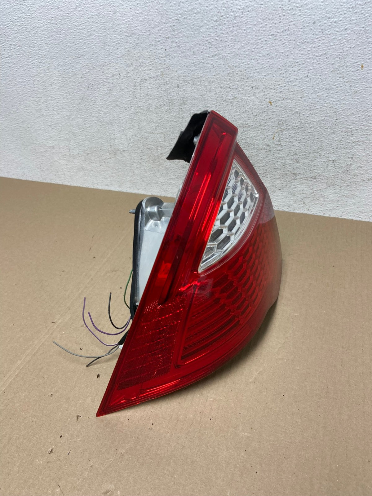 2010 2011 2012 Ford Fusion Left Driver LH Side Tail Light AE6932 LK2