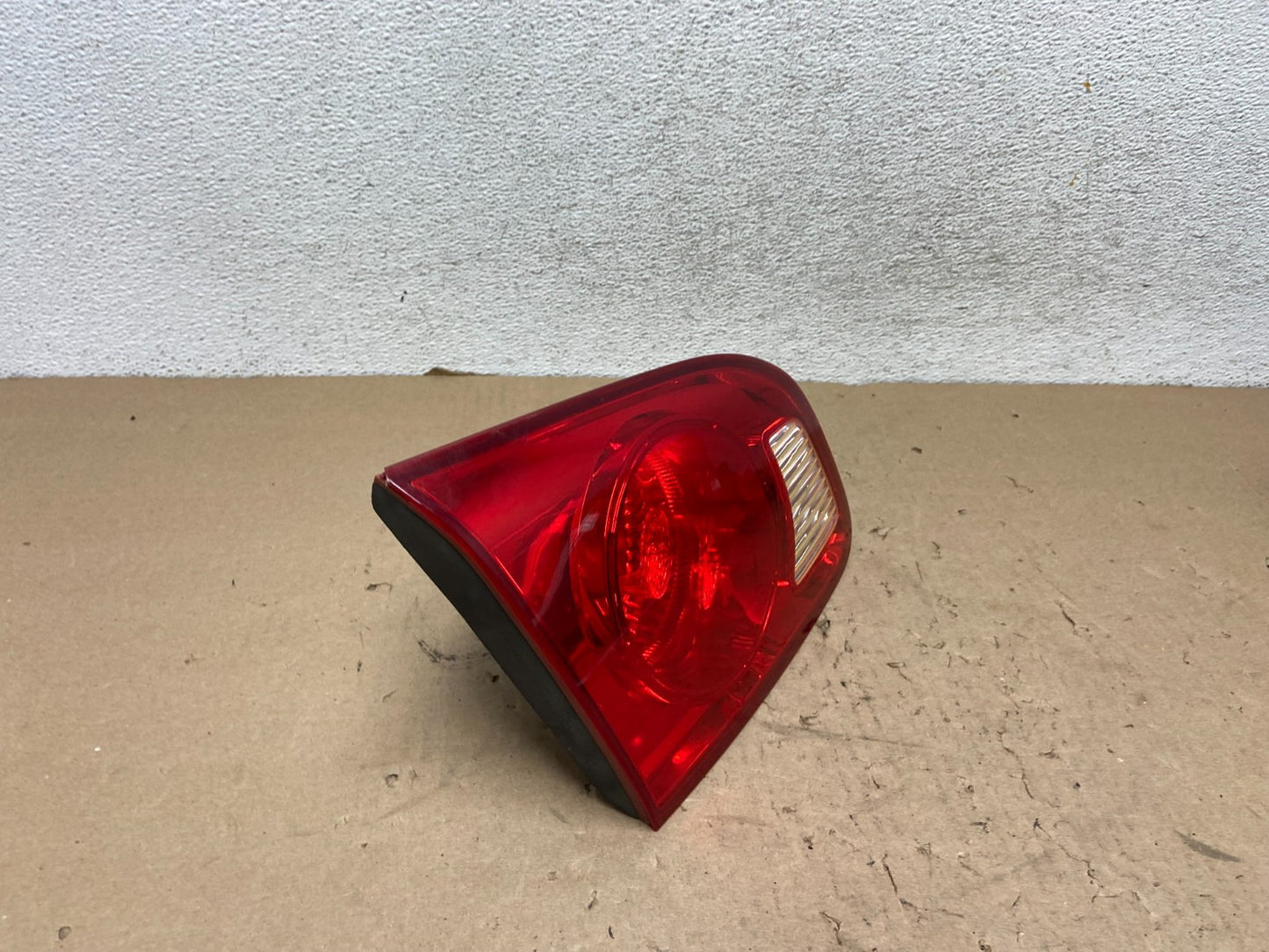 2007 2008 2009 Hyundai Santa Fe Left Driver LH Tail Light Inner AG43402
