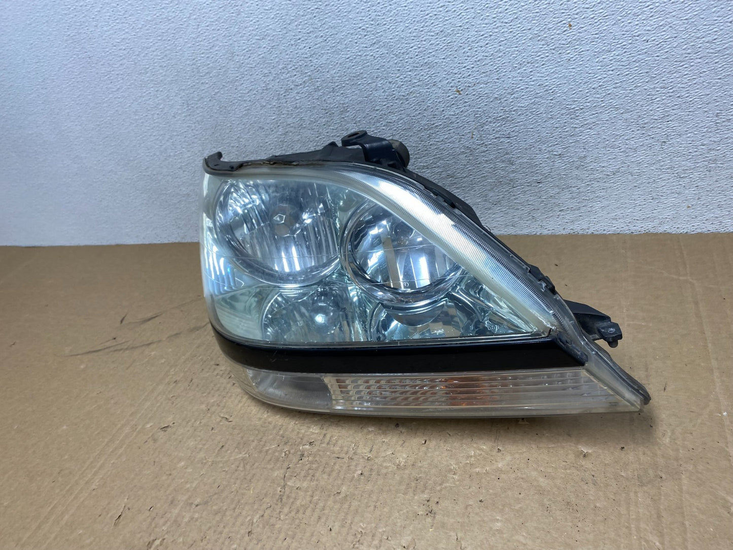 2001 2002 2003 Lexus RX300 Right Passenger Headlight Xenon HID AG0547 DW1