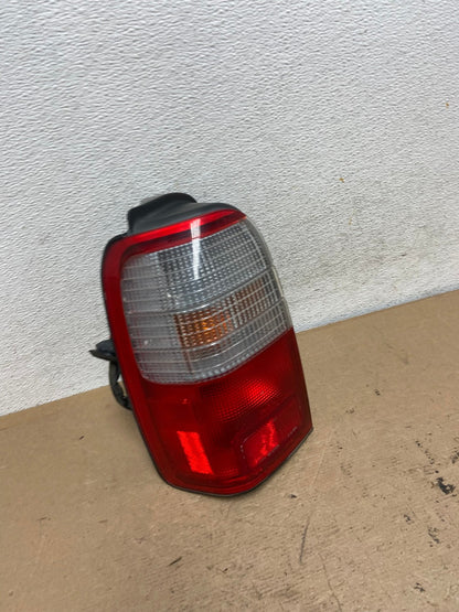 1996 to 2000 Toyota 4Runner Left Driver LH Side Tail Light AF5104 LK2