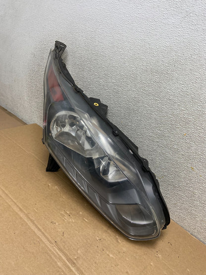 2014 to 2018 Ford Transit Connect Right Passenger Side Headlight AB3500 DW1