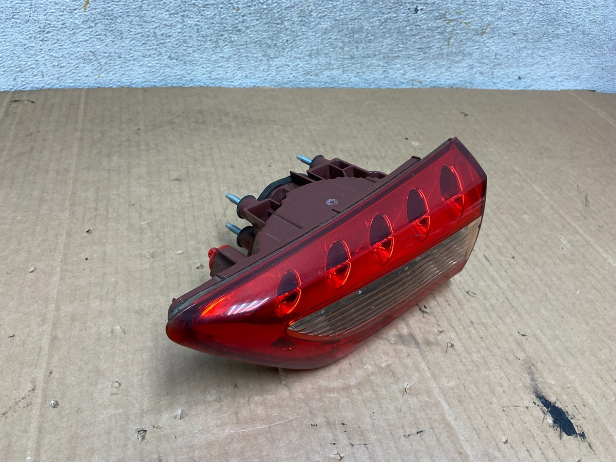 2009-2017 Infiniti FX35 FX50 QX70 Right Passenger Inner Tail Light AI8496 LK2