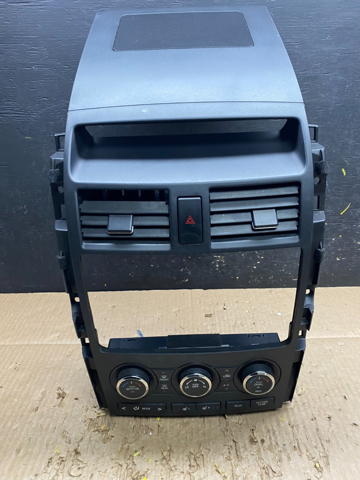 2010 - 2015 Mazda CX-9 Radio Dash Trim Bezel W/Vent AC Climate Control v7430 DG0