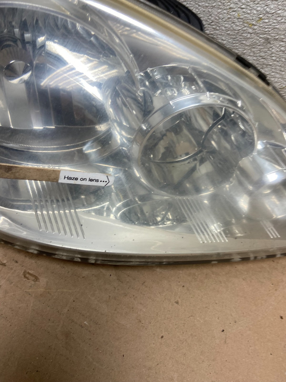 2004 to 2008 Suzuki Forenza Right Passneger RH Halogen Headlight Oem AA9895 DG3