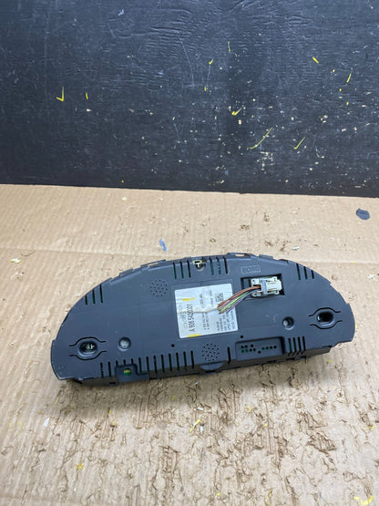 2003 to 2006 Sprinter 2500 3500 Instrument Speedometer Gauge Cluster v7641 DG4