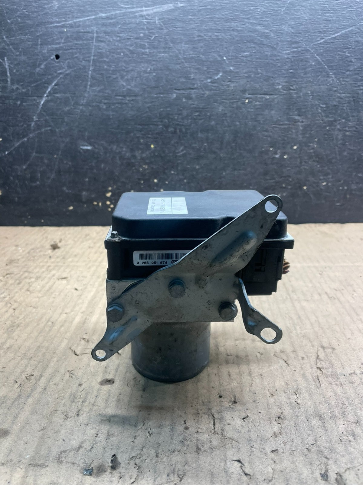 2007 to 2013 BMW 328i  ABS Anti-Lock Brake Pump 3451 6780161-01 OEM W7219 DG1