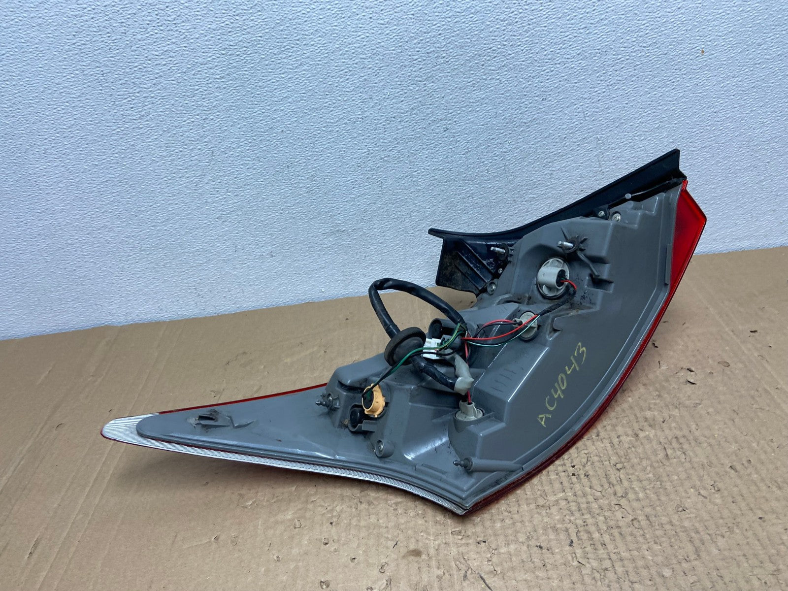 2009 2010 2011 Nissan Maxima Right Passenger RH Side Tail light OEM AC4043 LK6