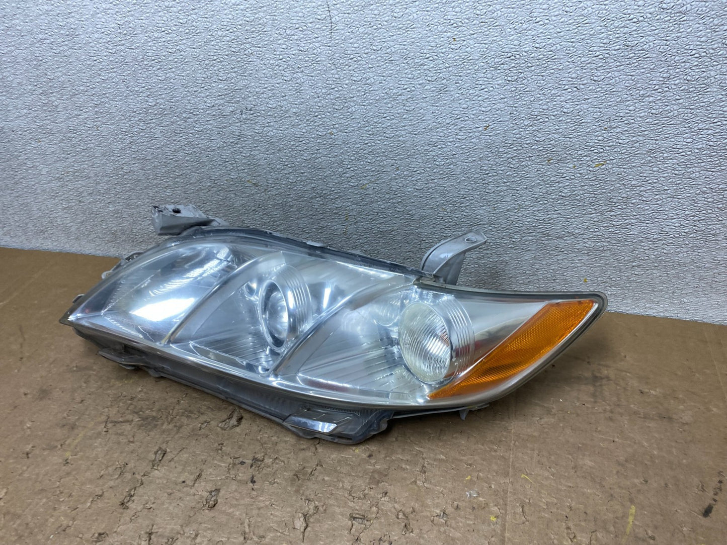 2007 2008 2009 Toyota Camry Halogen Headlight Left Driver LH Side V8240 DW1