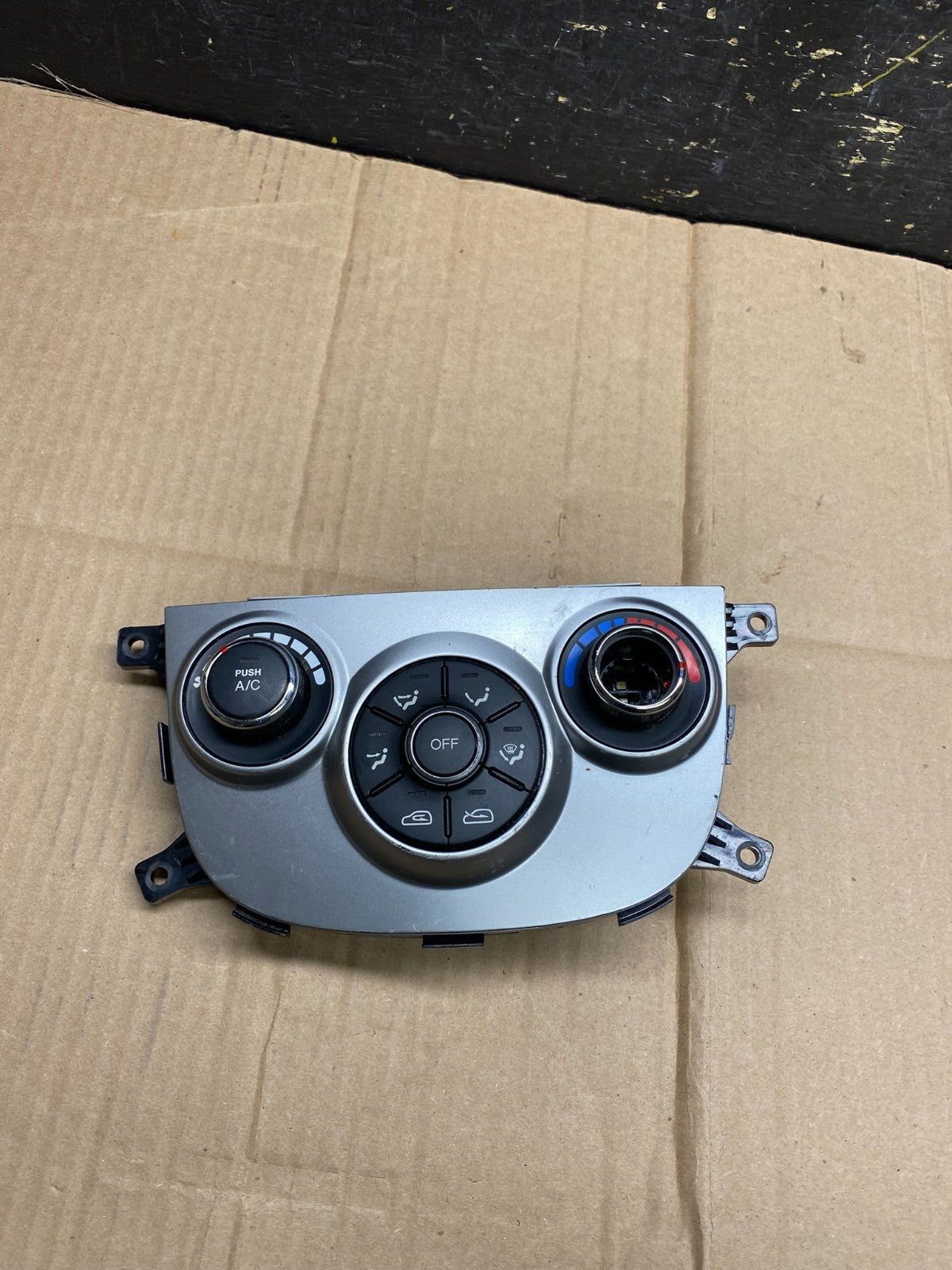 2010 2011 2012 Hyundai Santa Fe Automatic Climate AC Heater Control OE AA4484 DG0