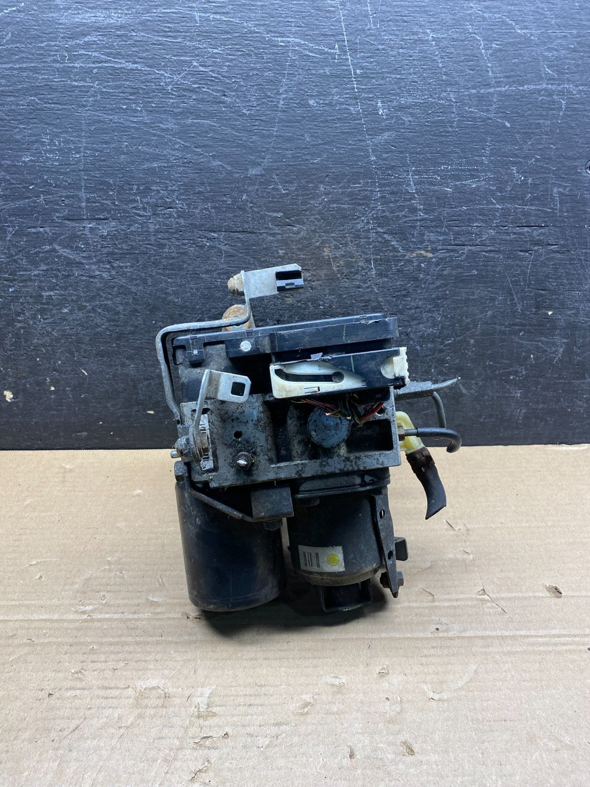 2004 - 2009 Toyota Prius ABS Brake Pump Anti Lock Module AI7475 DG4