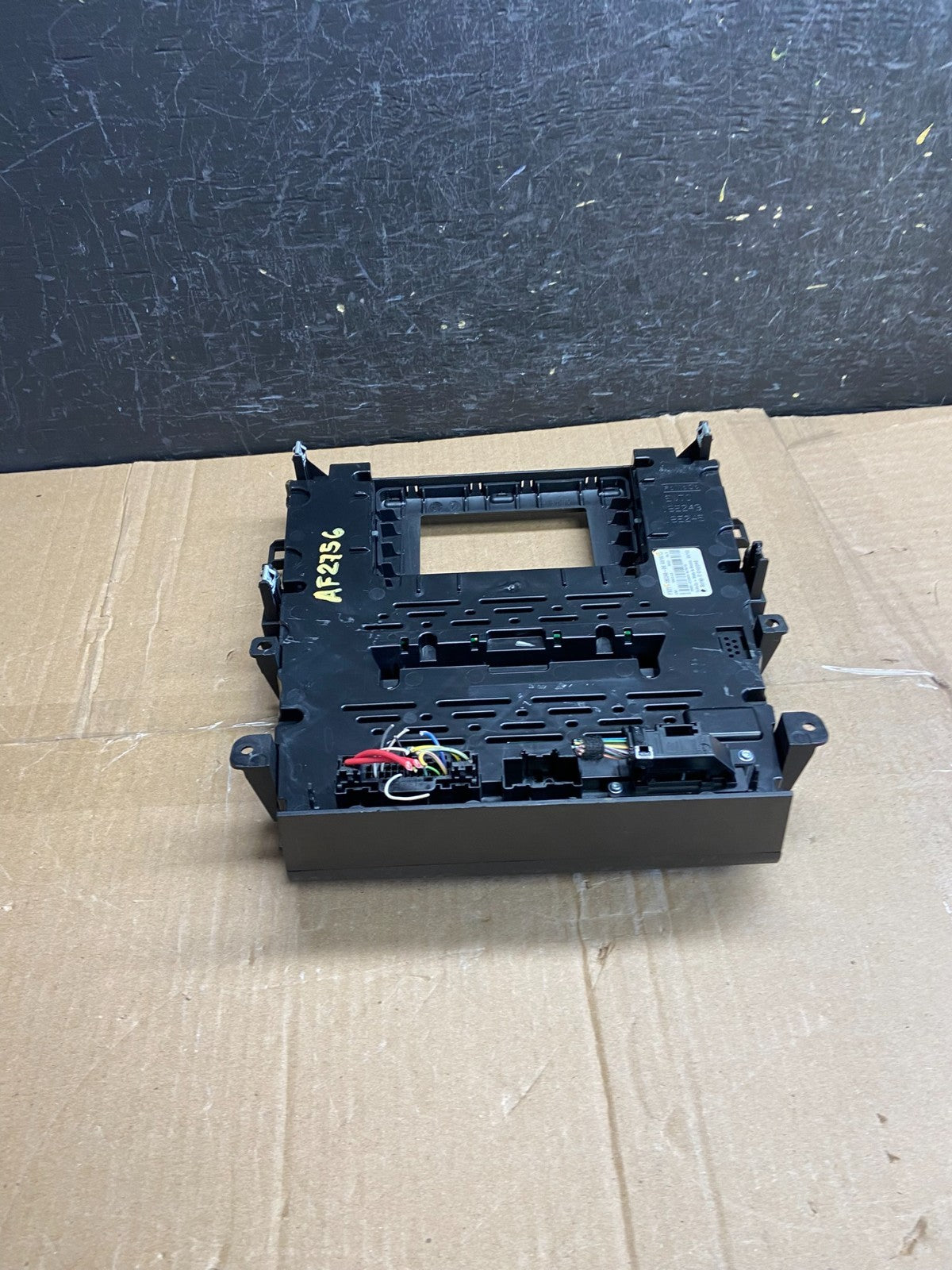 2013 to 2015 Ford Fusion Radio Climate Control A/C Control AF2756 DG4