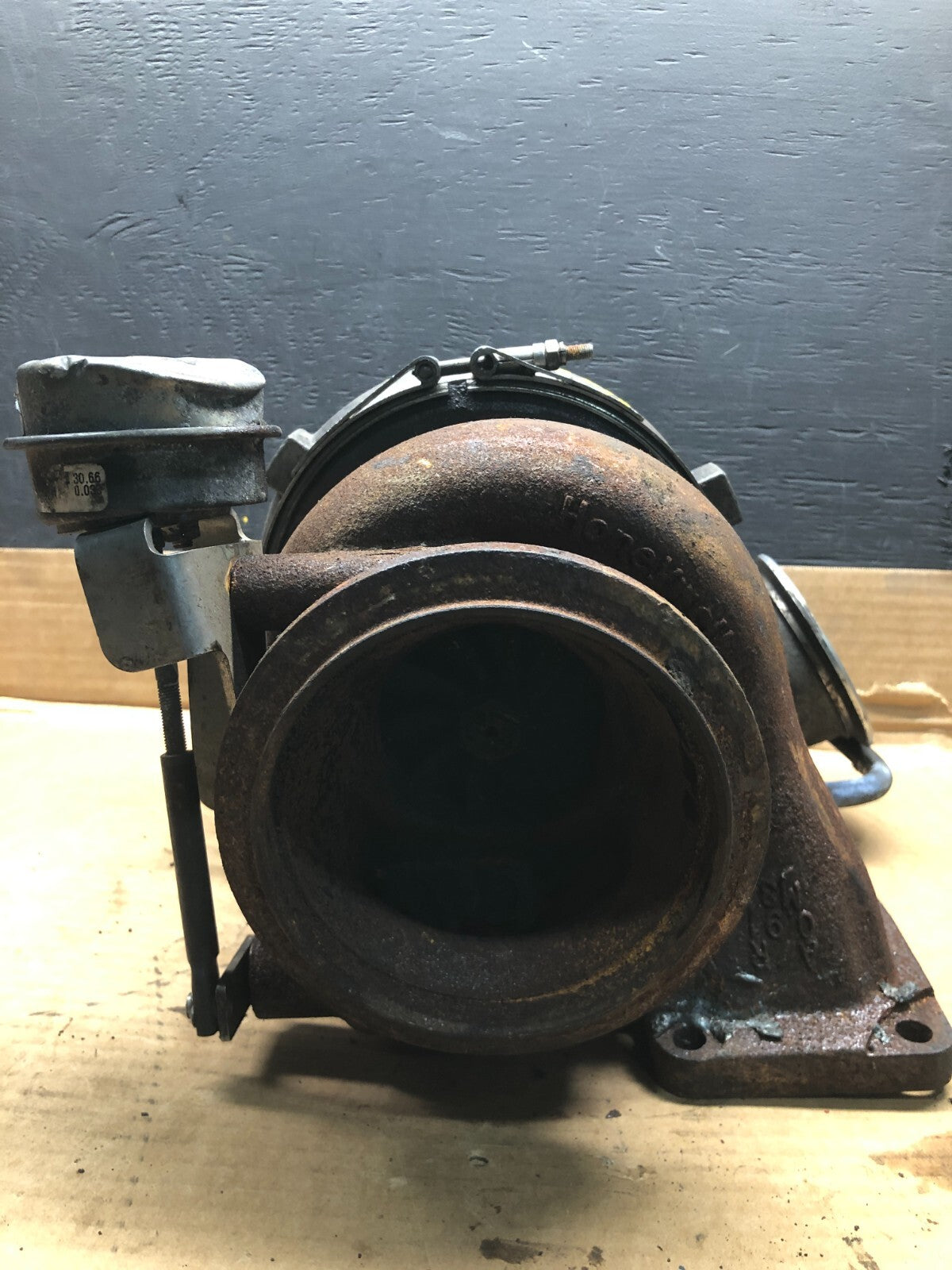 1994 to 2000 Detroit Diesel Turbochargers Turbo Honeywell Series 8.5L H15576