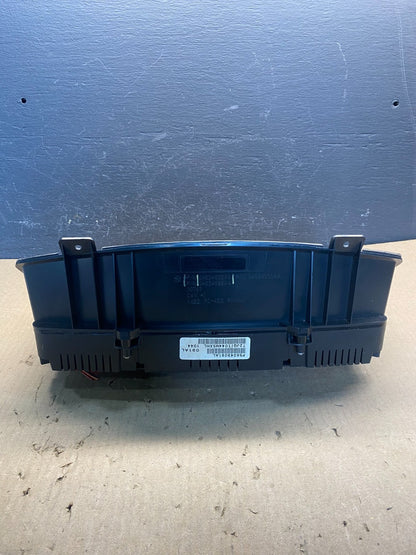 2006 Dodge Durango Speedometer Instrument Cluster Gauge AC8927 DG4