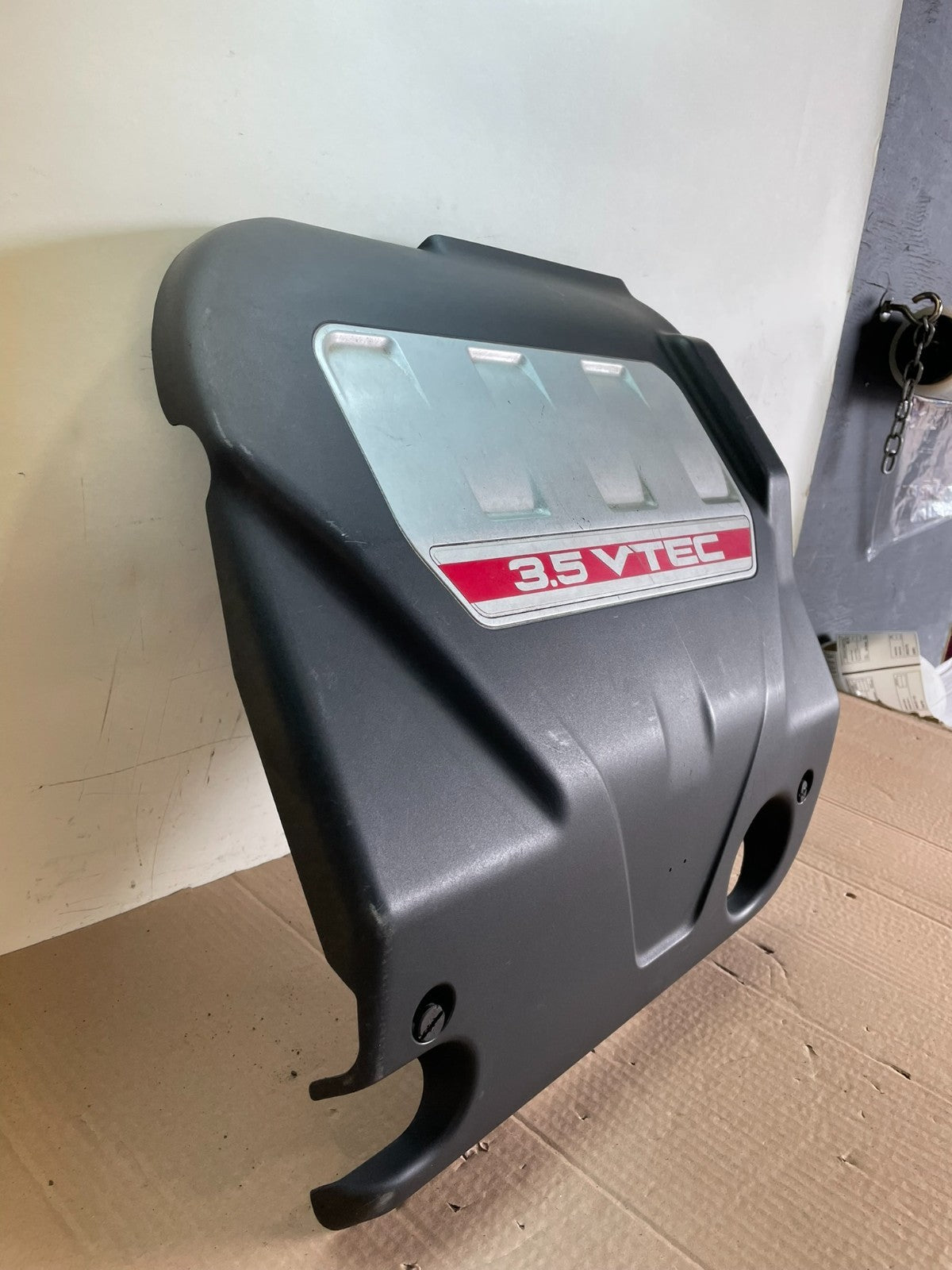 2007 to 2008 Acura TL 3.5 VTEC Engine Cover Plastic Trim AH6490 DG2
