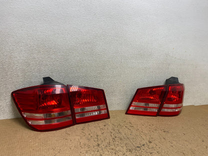 2009 2010 2011 Dodge Journey Left+Right Tail Lights Oem W8247 DW2