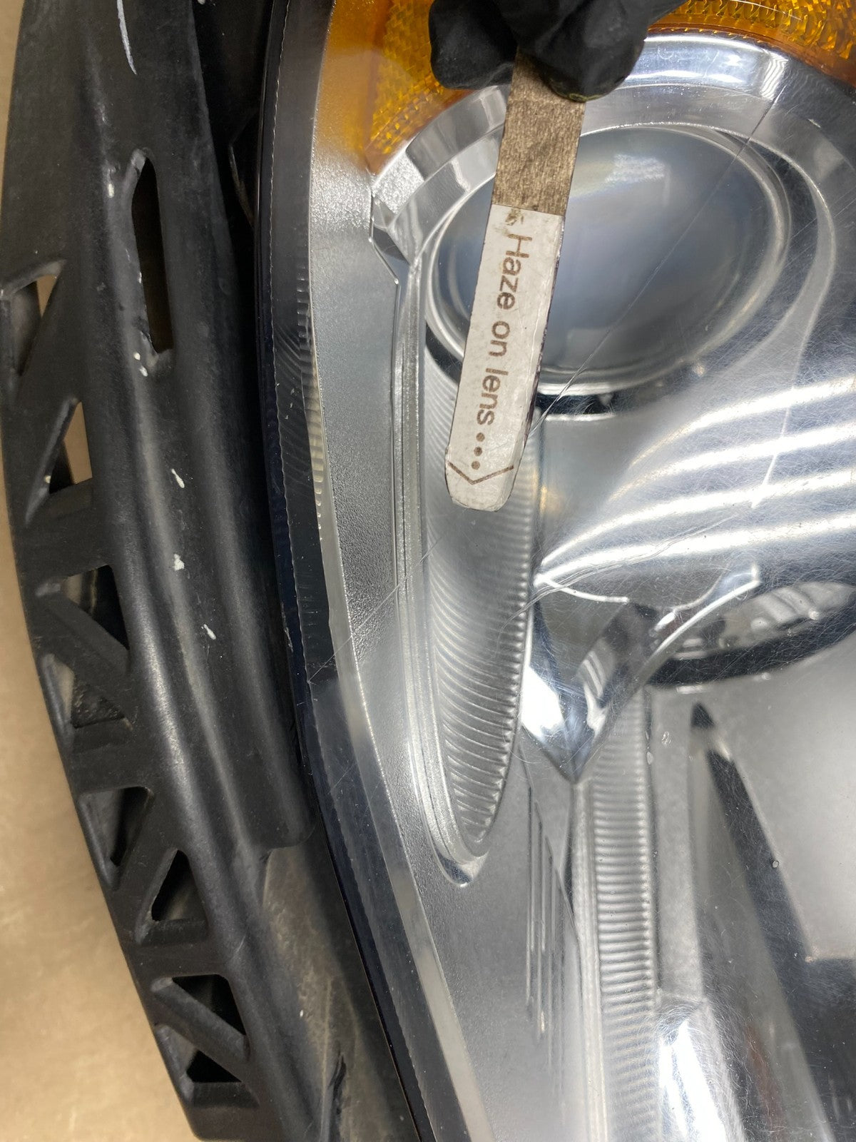 2010 to 2012 Lincoln MKZ HALOGEN Right Passenger Side Headlight AH6654 DW4