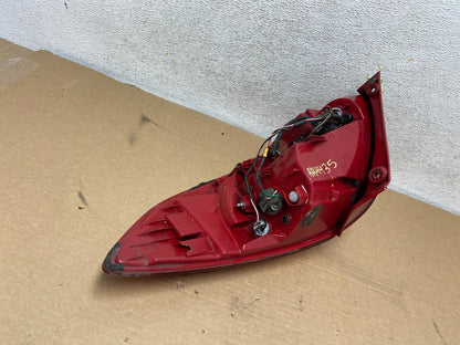 2012 to 2017 Hyundai Veloster Left Driver LH Tail light AH4435 DW4