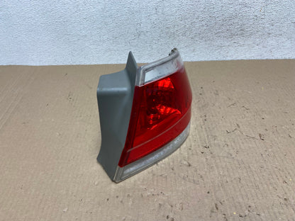 2008 2009 2010 2011 Ford Focus Sedan Right Passenger Tail Light AE9735 LK2