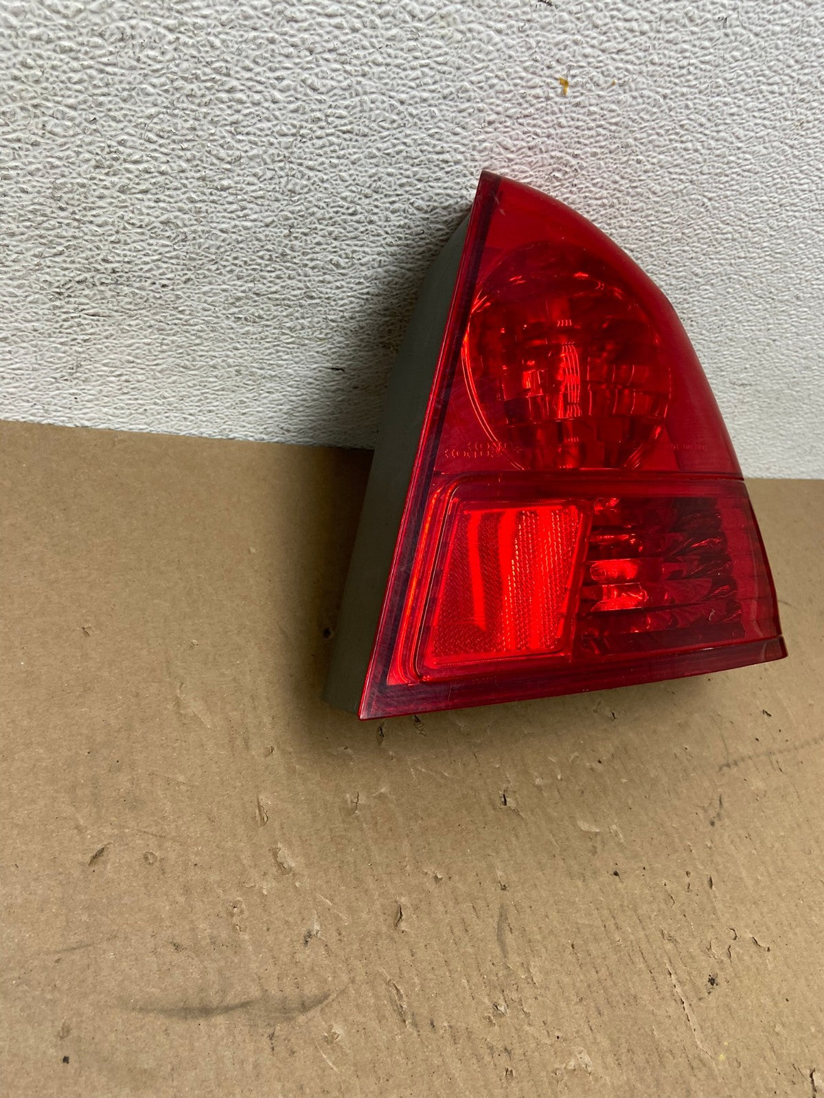 2003 2004 2005 Honda Civic Sedan Right Passenger Side Tail Light AD7661 LK2