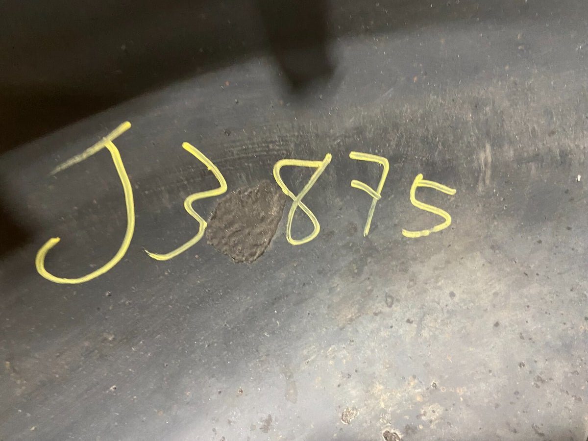 2010 to 2019 Lincoln MKT Rear Bumper Cover J387511