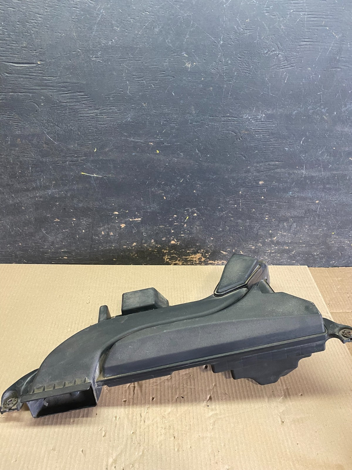 2013 to 2018 Nissan Altima 2.5L Air Duct Tube Resonator 16554-JA000 u7289 DG1