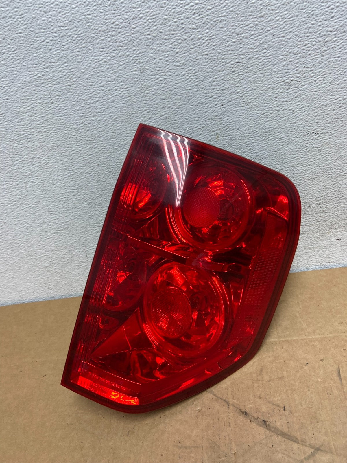 2003 2004 2005 Honda Pilot Right Passenger RH Side Tail Light AD6059 DW0