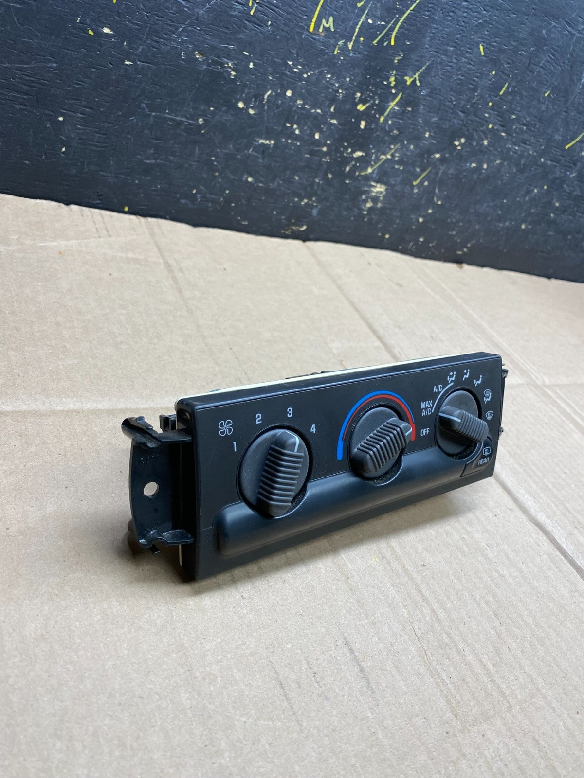 1998-2004 Chevrolet S10 Blazer HVAC A/C Heater Climate Control Module aa4500 DG1