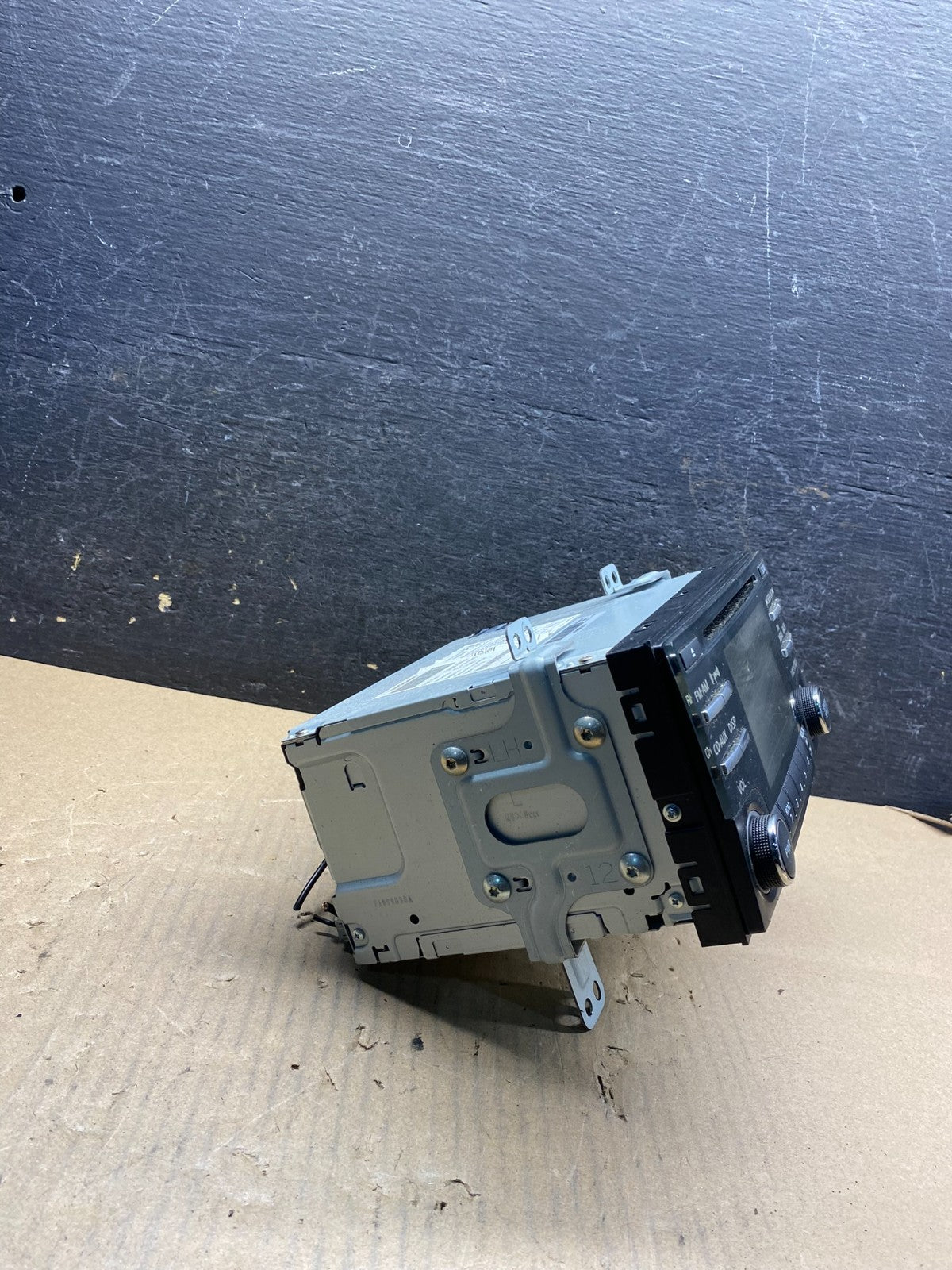 2013 to 2015 Nissan Rogue 28185-1VX0A Radio Receiver AM FM CD AI7422 DG2