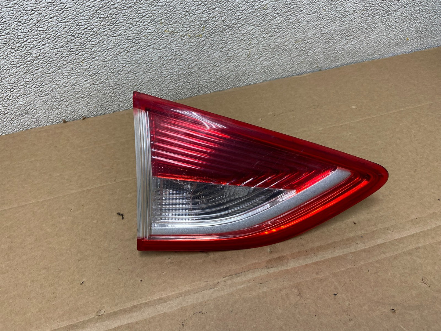 2013 to 2016 Ford Escape Left Driver LH Side Inner Tail Light OEM AB3475 LK0