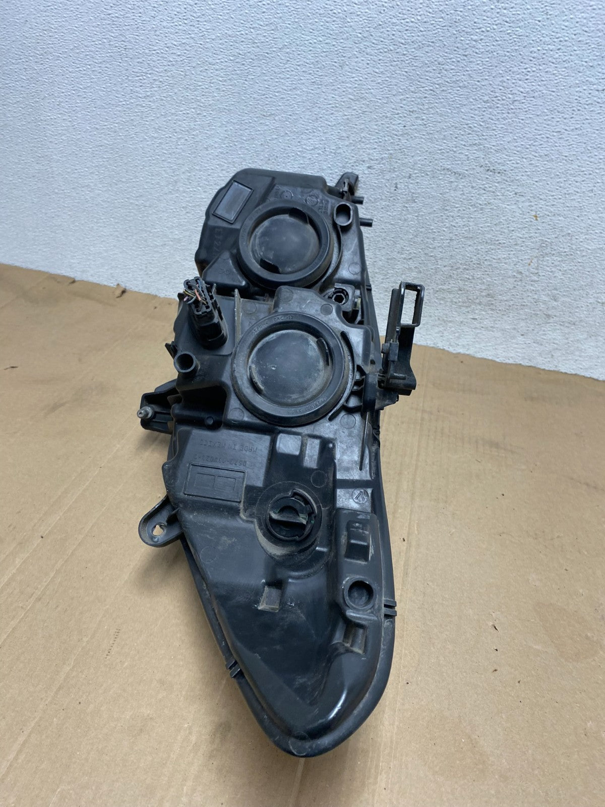 2013 to 2016 Ford Fusion Right Passenger Rh Side Headlight AE9085 DW8