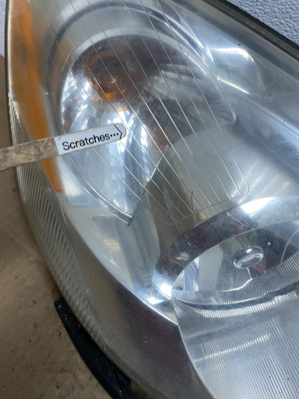 2006 to 2008 Buick Lucerne Right Passenger Side Halogen Headlight OEM AB8494 DW3