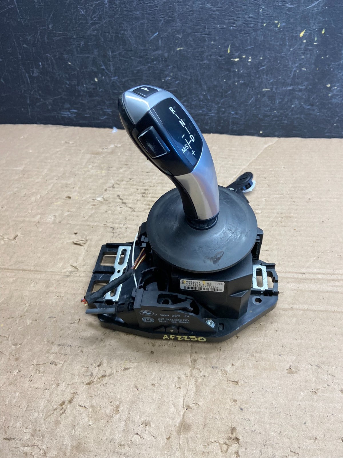 2008-2010 BMW 528I 535I E60 Auto Gear Selector Transmission Shifter AF2250 DW1