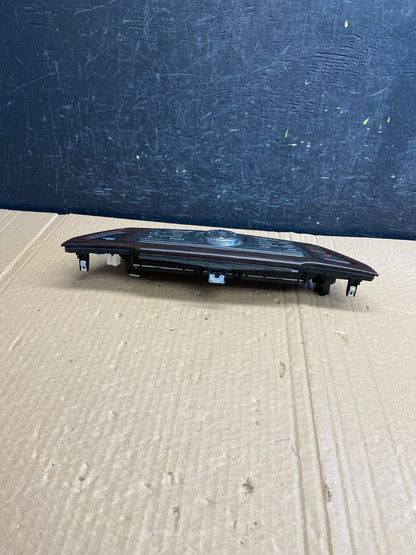 2013 to 2018 Nissan Pathfinder Radio Audio Climate Control AF6169 DG3