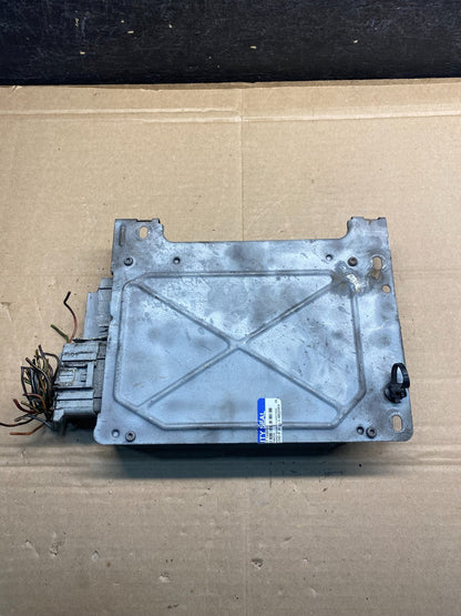 2002 Chrysler PT Cruiser 2.4L Engine Computer Module ECM ECU AE9887 DW1