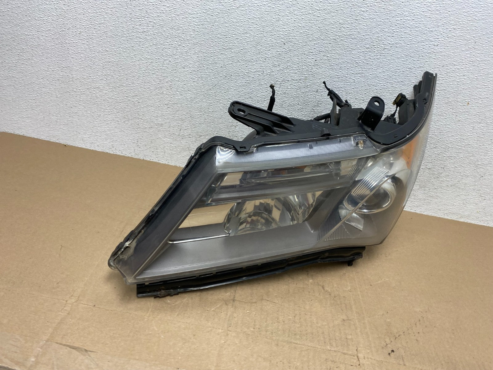 2007 2008 2009 Acura MDX Headlight Xenon HID Left Driver Lh Side AE6695 DW2