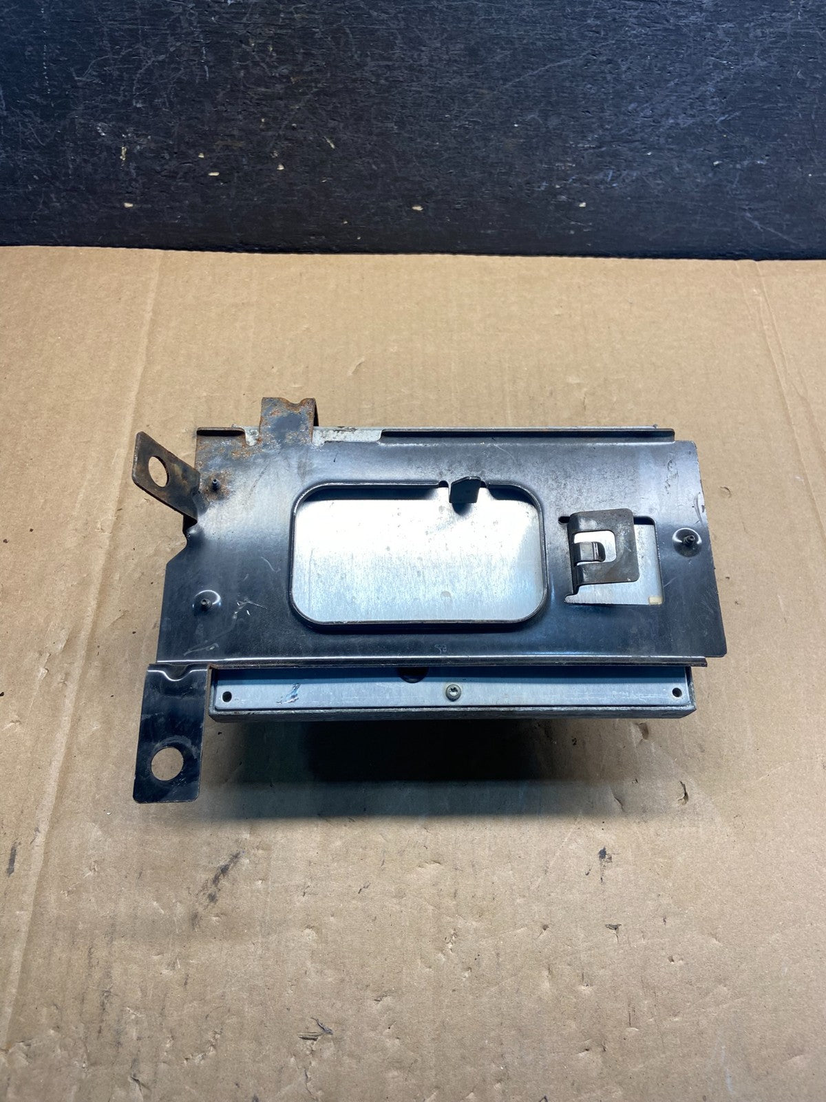 2004 Dodge Durango 5.7L Engine Computer Module ECU p56029039af AG1477 DW1